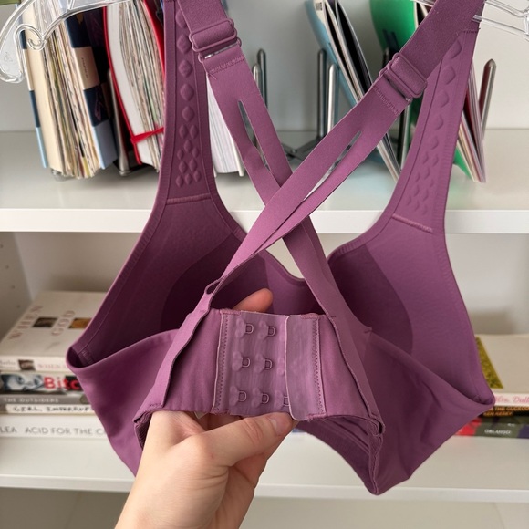 Lululemon AirSupport Bra High Support C–DDD Cups Vintage Plum / Vivid Plum - Picture 7 of 10